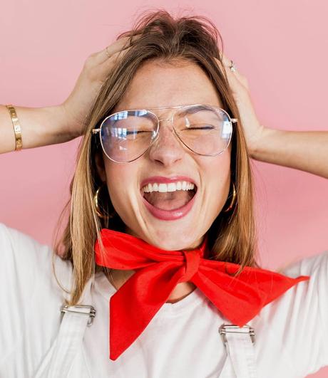 Las personas sensibles se dan cuenta de todo (a veces incluso aunque no quieran). Las personas sensibles se dan cuenta de todo (a veces incluso aunque no quieran).
