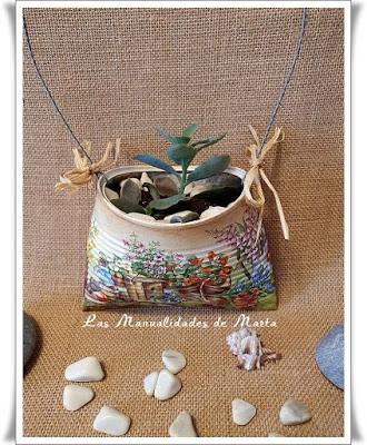 LATA RECICLADA CON DECOUPAGE