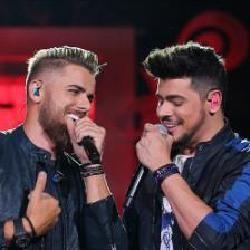 Letra Cadeira De Aco