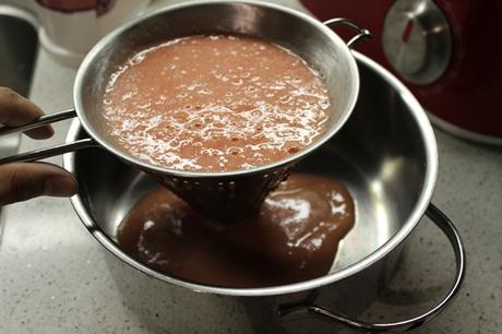 Salmorejo cordobés, receta tradicional paso a paso Salmorejo cordobés, receta tradicional paso a paso