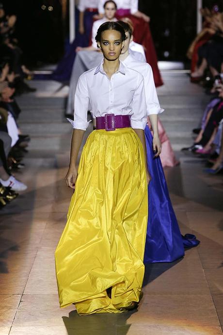 Falda Larga Con Camisa Blanca Para Boda