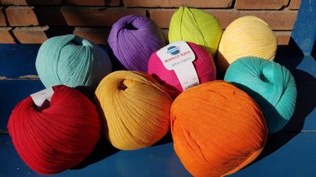 Decora con tiras de colores Trapillo tejido de colores de lanas Gayfil