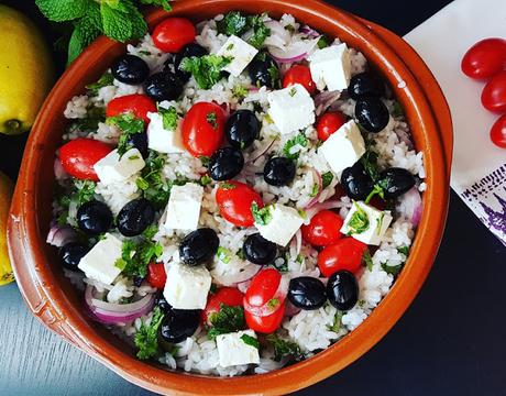 Arroz con alitas de pollo