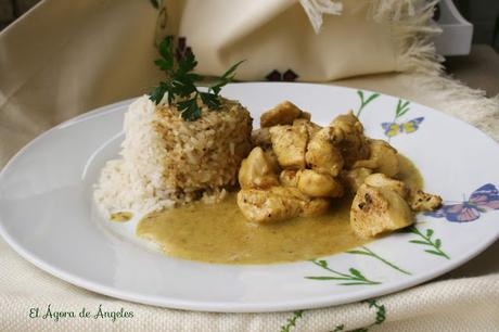 CURRY FÁCIL DE PECHUGAS DE POLLO