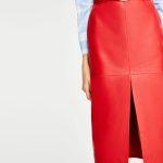 Falda Piel Roja Uterque