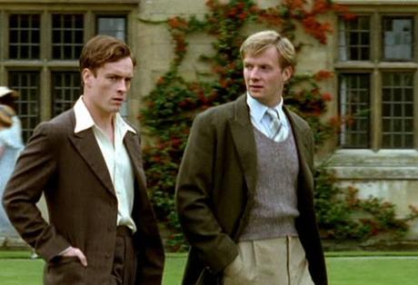 CRÍTICA CAMBRIDGE SPIES (2003), POR ALBERT GRAELLS