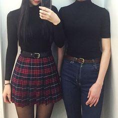 Outfit Falda Escocesa Roja Mujer