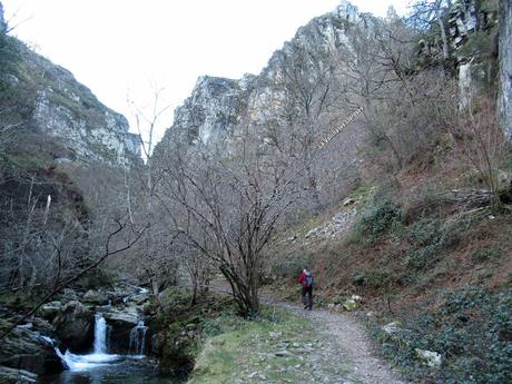 Soto de Agues-Camín d´Agüeria/Foz de Llaímu (Ruta del Alba)-Les Felgueres-Los Pandanes-Mina Carmen (o de Llaímu)