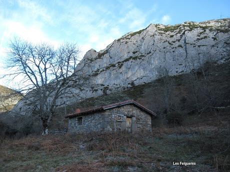 Soto de Agues-Camín d´Agüeria/Foz de Llaímu (Ruta del Alba)-Les Felgueres-Los Pandanes-Mina Carmen (o de Llaímu)