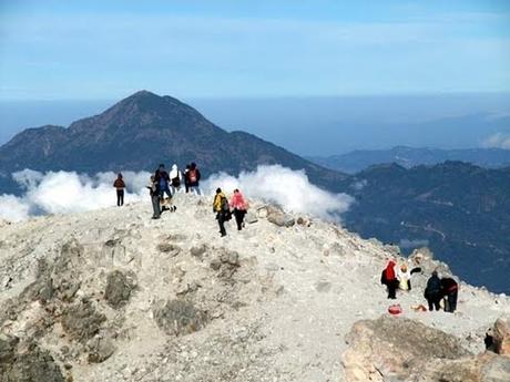 Faldas Del Volcan En Ingles