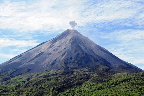 Faldas Del Volcan En Ingles