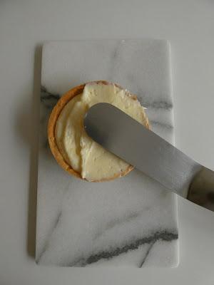 Tartaleta de Frutas Rojas y Mousse de Limón Tartaleta de Frutas Rojas y Mousse de Limón