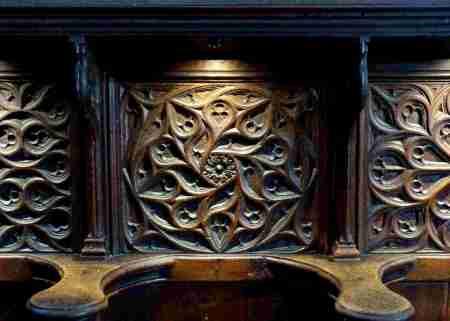 Simetrías de la sillería del coro de la Catedral de Segovia
