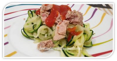 Espaguetis de calabacín con atún