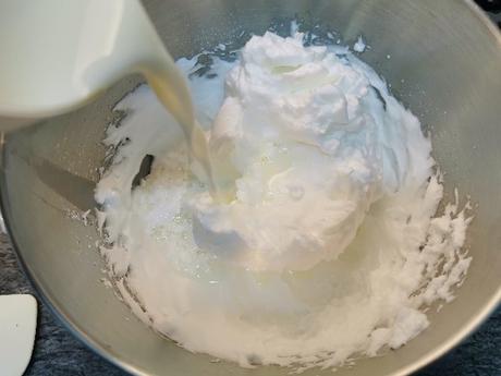 Leche merengada casera, la bebida dulce del verano