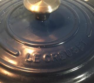 CALAMARES ENCEBOLLADOS