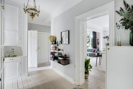 Consigue mayor amplitud eliminado tabiques.