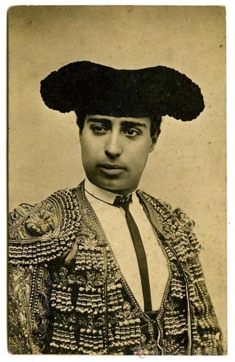 Rafael “El Gallo” voló por los aires de Santander