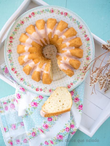 Bundt Cake de claras a la vainilla