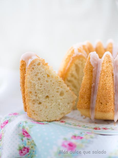 Bundt Cake de claras a la vainilla