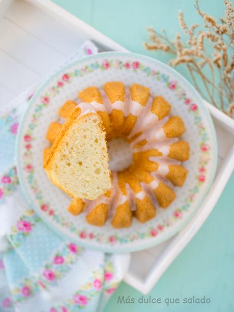 Bundt Cake de claras a la vainilla