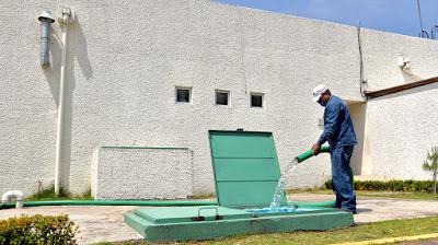 ENTREGA GOBIERNO DEL EDOMÉX MÁS DE UN MILLÓN 400 MIL LITROS DE AGUA POTABLE A 26 HOSPITALES