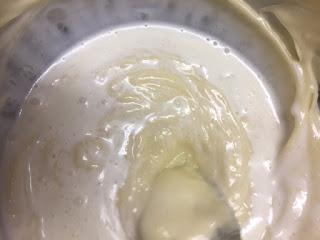 TARTA DE QUESO, LIMA Y CHOCOLATE BLANCO TARTA DE QUESO, LIMA Y CHOCOLATE BLANCO