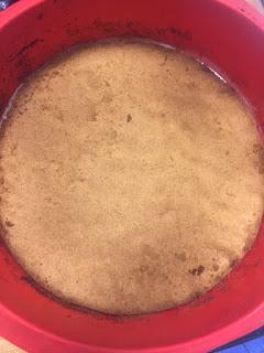 TARTA DE QUESO, LIMA Y CHOCOLATE BLANCO