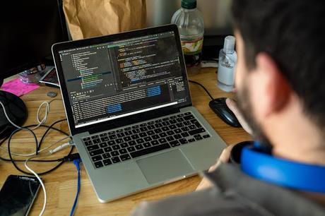 Conversando sobre el futuro de los viajes Vol #3 - El acento de Almundo esta en la contención
