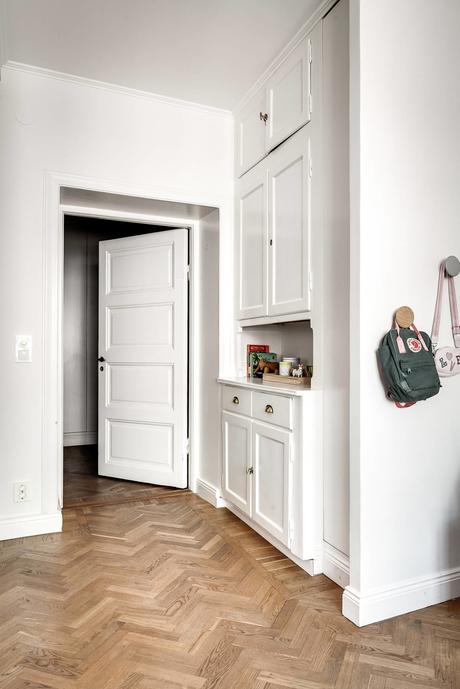 wood flooring suelo de roble suelo de parquet suelo de madera maciza de roble suelo de madera scandi furniture. scandi decor oak wood flooring hardwood floor decoración nórdica escandinava decoración de salones nórdicos classic decor  