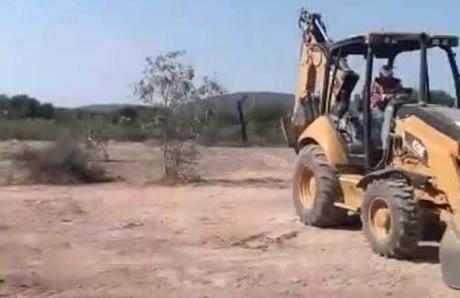 Acusan a madre de la Presidenta Municipal de Villa de Zaragoza de despojo y daño ambiental