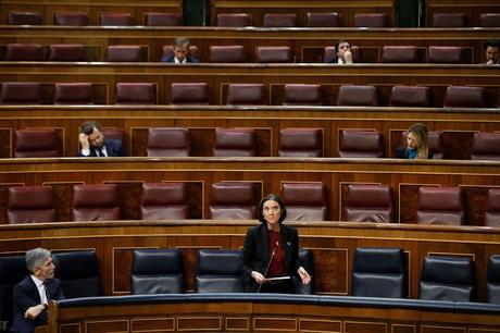 [A VUELAPLUMA] Mundos