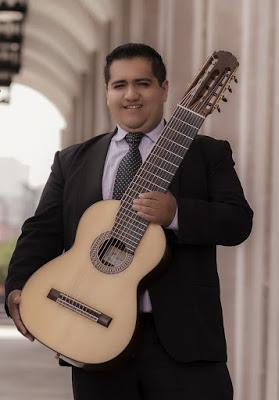 ES MIGUEL SUÁREZ CARREOLA CATEDRÁTICO DE PRIMER NIVEL EN EL CONSERVATORIO DE MÚSICA DEL ESTADO DE MÉXICO