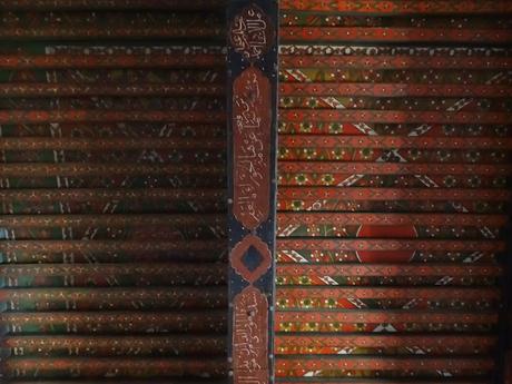 OMAN: EL FUERTE DE BAHLA Y EL CASTILLO DE JABRIN