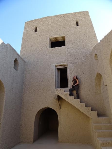 OMAN: EL FUERTE DE BAHLA Y EL CASTILLO DE JABRIN