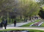 Madrid abre zonas verdes distrito para paseo