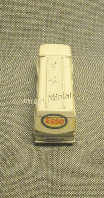 Camión cisterna de Husky Camión cisterna de Husky