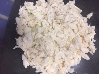 ALBONDIGAS DE RICOTTA Y ORÉGANO ALBONDIGAS DE RICOTTA Y ORÉGANO