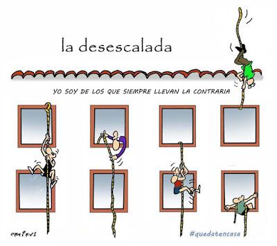 Isabel Díaz Ayuso, al frente de una corte de fanáticos.