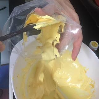 MACARONS DULCES Y SALADOS