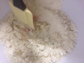 MACARONS DULCES Y SALADOS