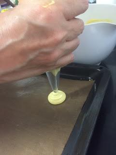 MACARONS DULCES Y SALADOS