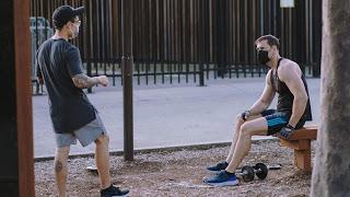 ODA A LOS 2 METROS. El distanciamiento social como gesto de conciencia y responsabilidad. ODA A LOS 2 METROS. El distanciamiento social como gesto de conciencia y responsabilidad.