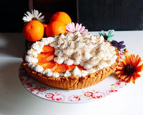 TARTALETA DE CREMA DE NARANJA CON MERENGUE TARTALETA DE CREMA DE NARANJA CON MERENGUE