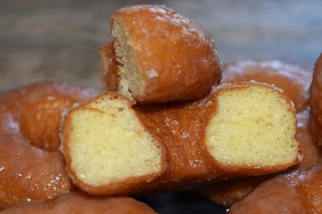 Donuts caseros de azúcar