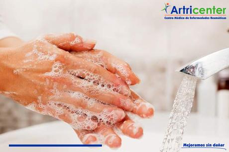 Cómo y cuándo realizar una adecuada higiene de las manos para prevenir el COVID-19.