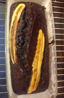 PASTEL DE CHOCOLATE Y PLATANO PASTEL DE CHOCOLATE Y PLATANO