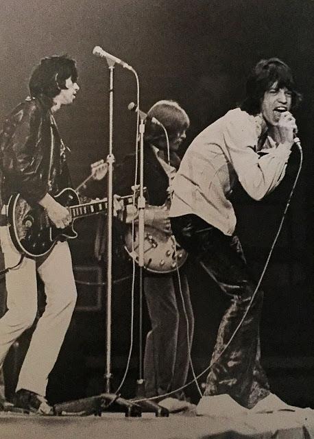 Efemérides del Rock y Heavy Metal: Que pasó un 12 de Mayo Efemérides del Rock y Heavy Metal: Que pasó un 12 de Mayo