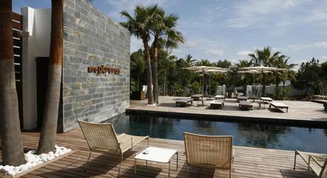 ¿Te escaparás a una de estas 6 Suites con Jacuzzi Exterior Privado? ¿Te escaparás a una de estas 6 Suites con Jacuzzi Exterior Privado?