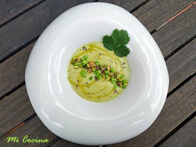 CREMA DE TIRABEQUES CON SUS LÁGRIMAS Y FRUTOS SECOS